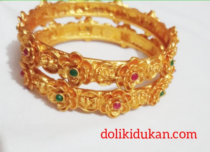 Mate Finishing Rose Flower & Laxmi Bangles Mate Finishing Rose Flower & Laxmi Bangles