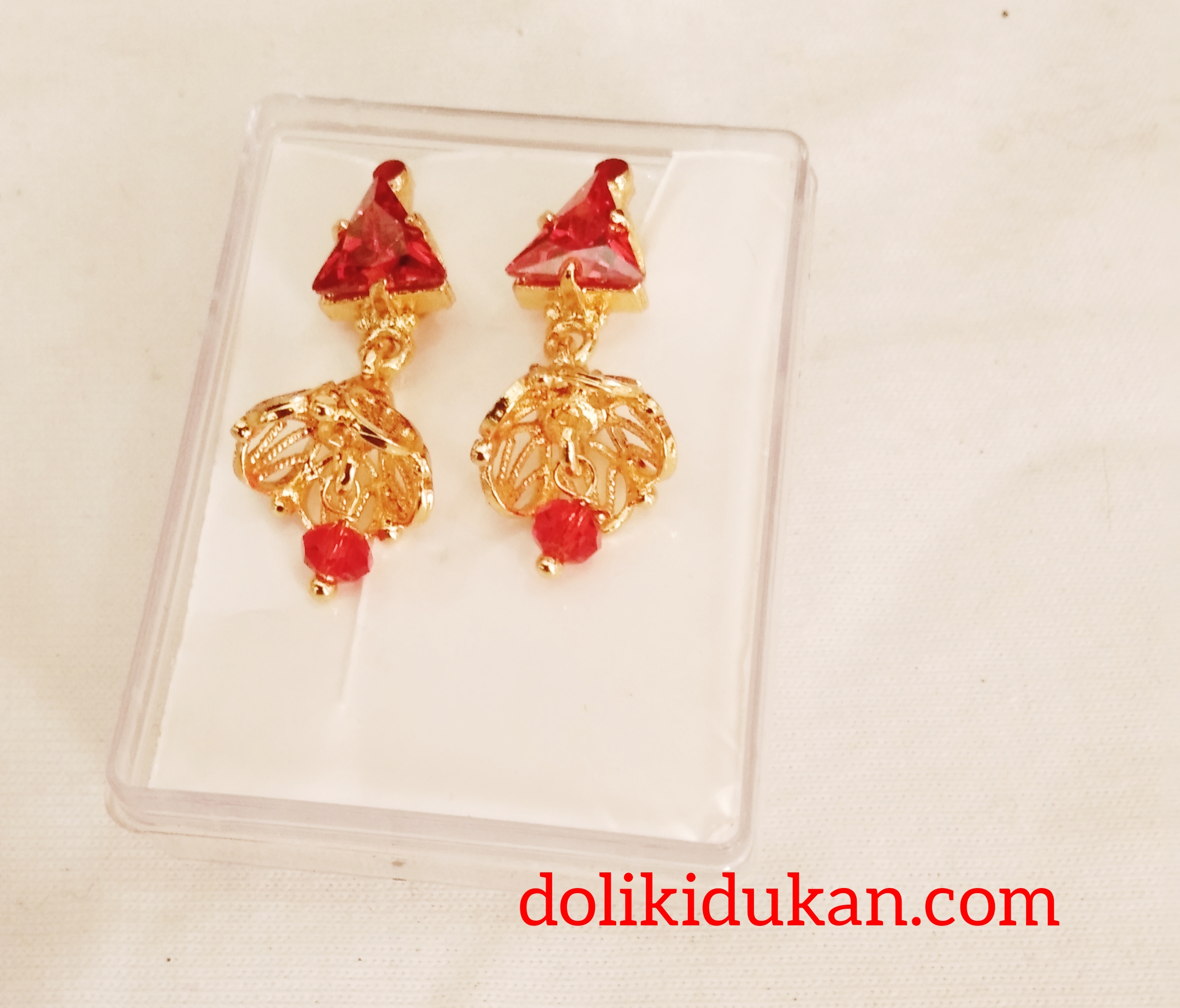 Red Tringle Stone Gold Joomki