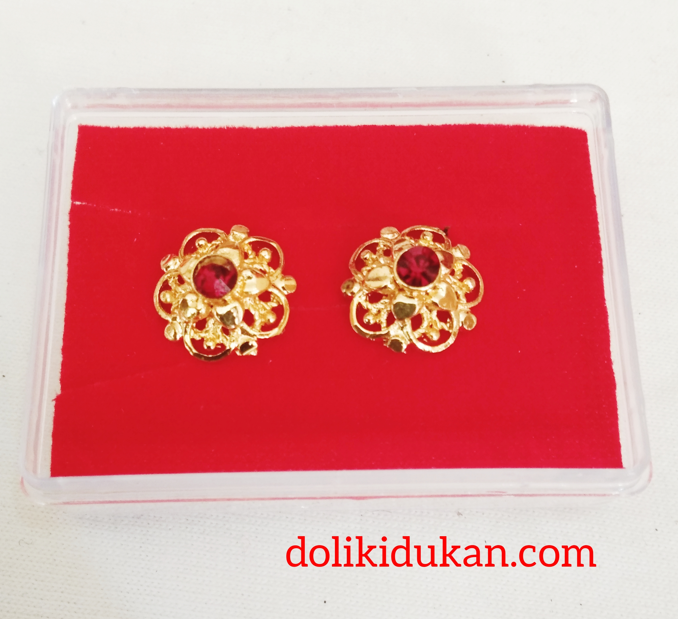 Red Stone Flower Stubs